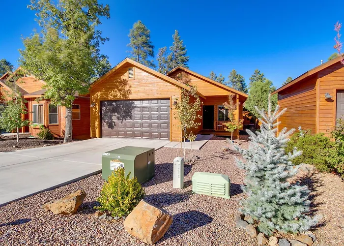 Walk To Rainbow Lake: High Country Retreat W/ Deck Holiday home Pinetop-Lakeside
